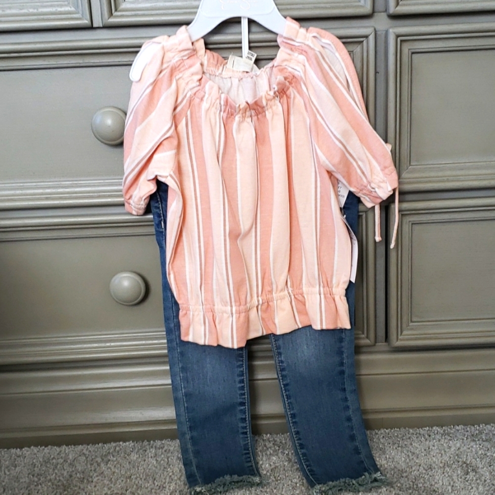NWT Jessica Simpson Size 24 month two piece set